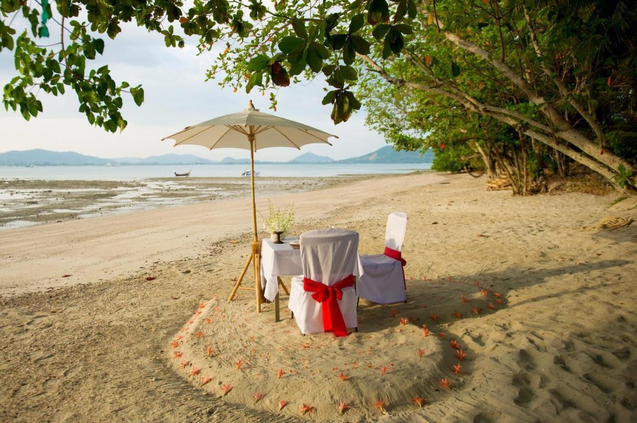 Baan Mai Beachfront Lone Island Phuket Exterior photo
